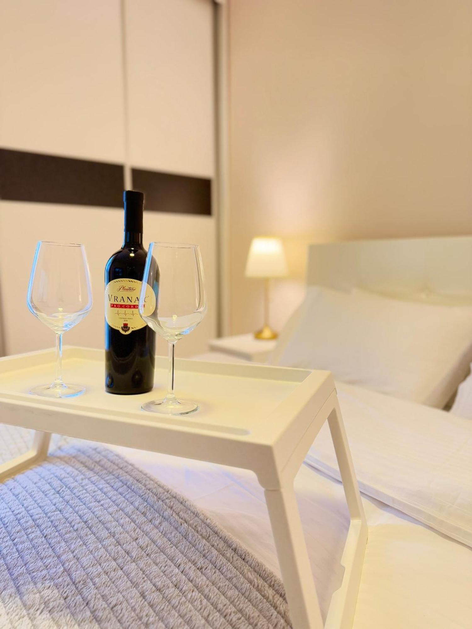 Apartment Hana Бар Экстерьер фото